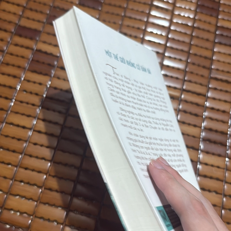 Một thế giới không có đàn bà - Bùi Anh Tấn 523323