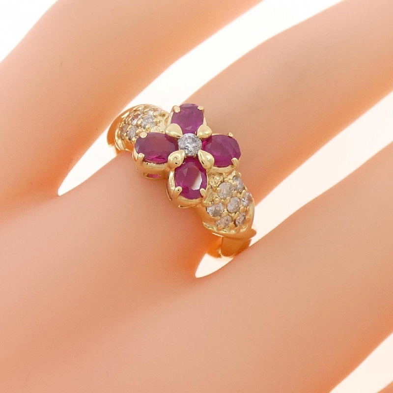 Nhẫn Ruby Hoa K18YG 0.87CT - Hàng hiệu Chính hãng 853042