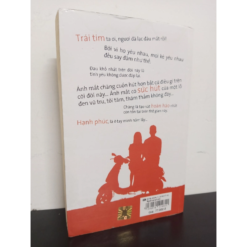 Người Xa Lạ Và Em - Meggie Phạm New 80% HCM.ASB0501 912867