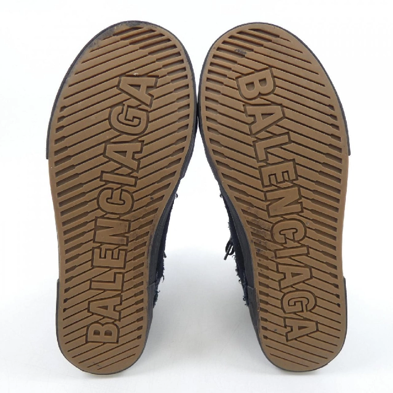 Giày thể thao BALENCIAGA - Hàng hiệu Authentic 904852