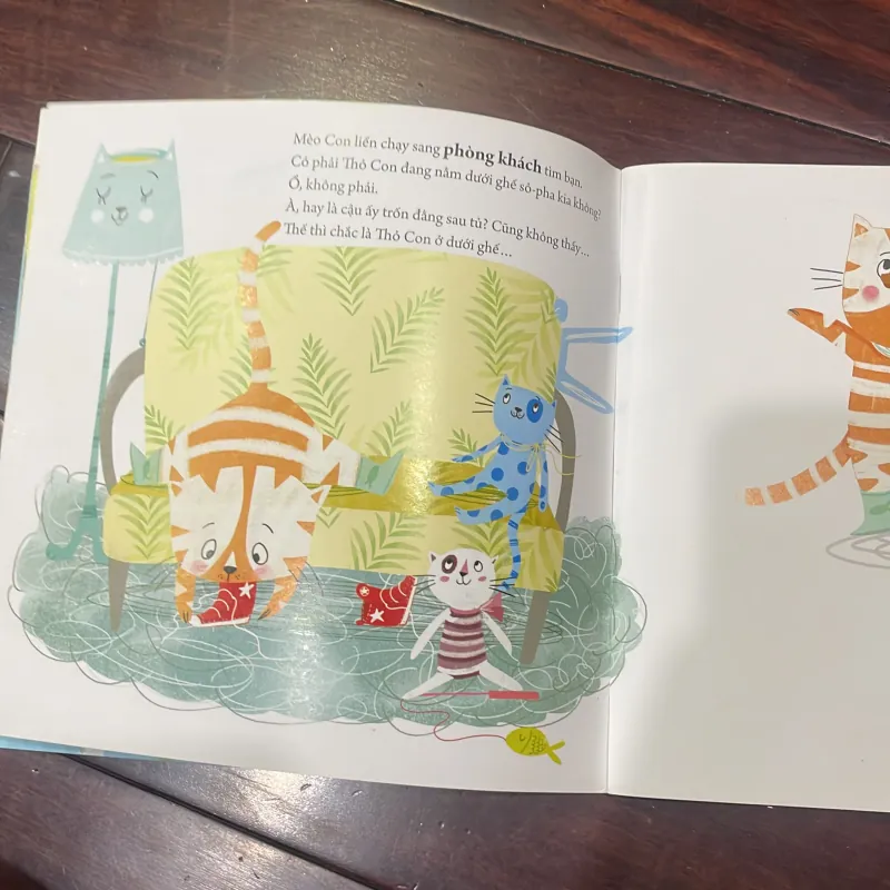 THỎ CON TRỐN ĐÂU NHỈ - hộp háo hức / sách song ngữ  1028153