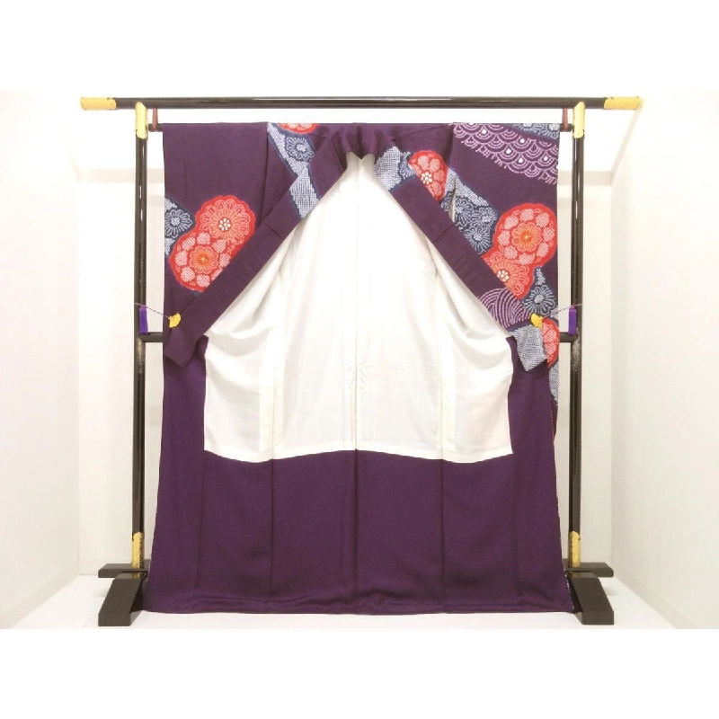 Kimono Furisode chế tác Yūzen với thêu Shibori - Hàng hiệu Chính hãng 877412