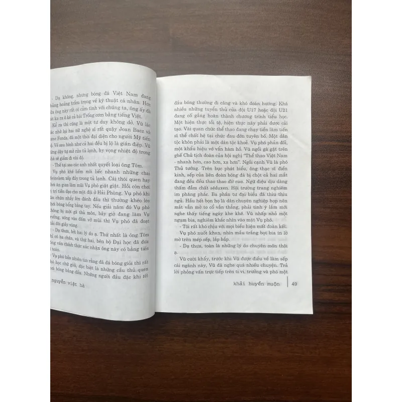 Khải Huyền Muộn - Nguyễn Việt Hà 1019396