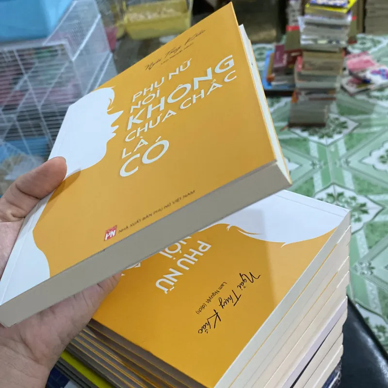 Phụ Nữ nói không chưa chắc là có  753584