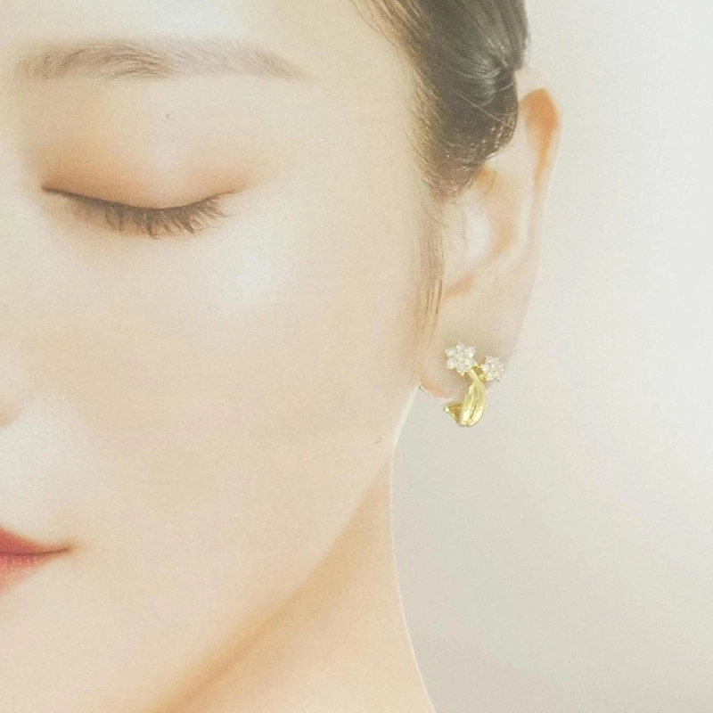 K18YG Bông tai hoa kim cương 0.72CT - Hàng hiệu Chính hãng 864216