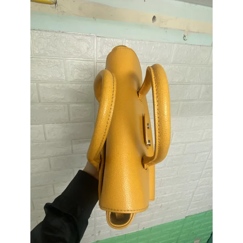 Túi xách Furla auth 751243