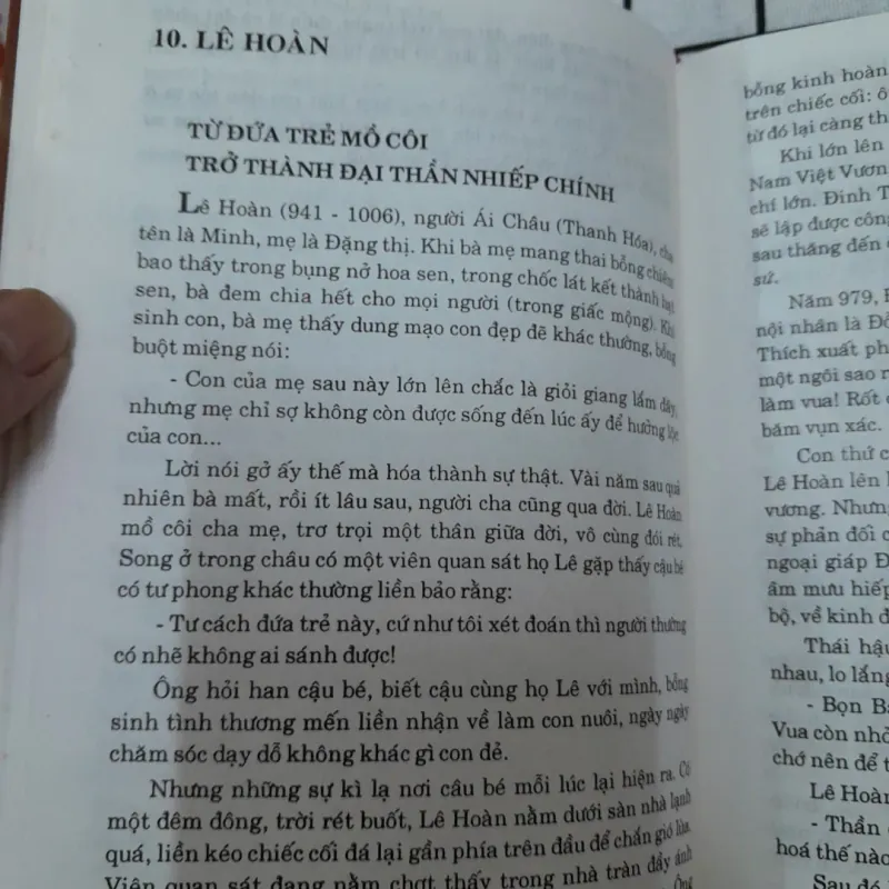 Giai thoại Lịch sử Việt Nam. Tập 1/2.  Tg. Kiều Văn 926861
