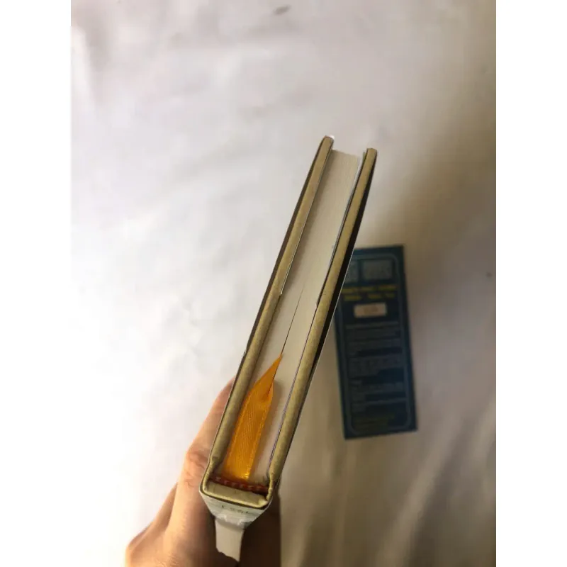 Trái Tim Chó - Mikhail Bulgakov (Bìa cứng, Bản H666, bookmark đánh số ngẫu nhiên) 760496