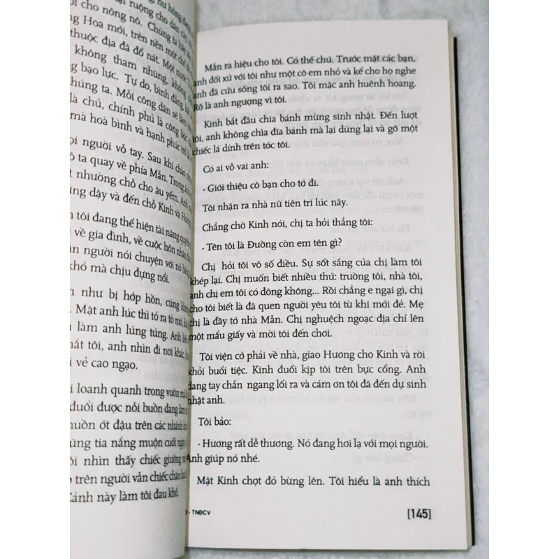 Thiếu nữ đánh cờ vây 701861