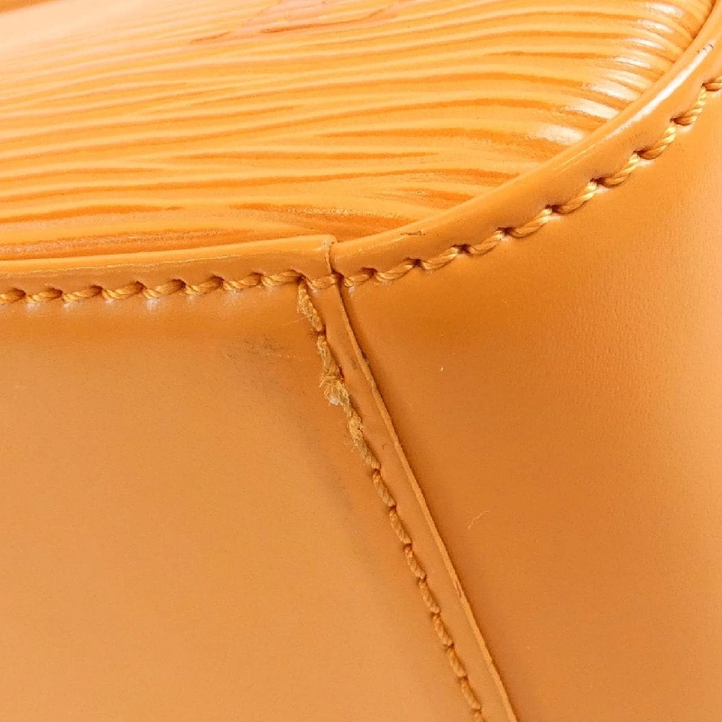 Túi Louis Vuitton Epi Jasmine M5208H 619630