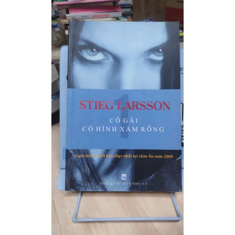 Sách: Stieg Larsson - Cô gái có hình xăm rồng (B3) 1027013