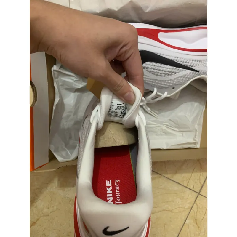 NIKE JOURNEY RUN size EU 45 781578