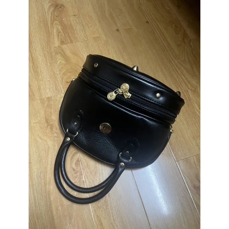 Túi nữ mini phom hến đi tiệc da thật 2hand 936050