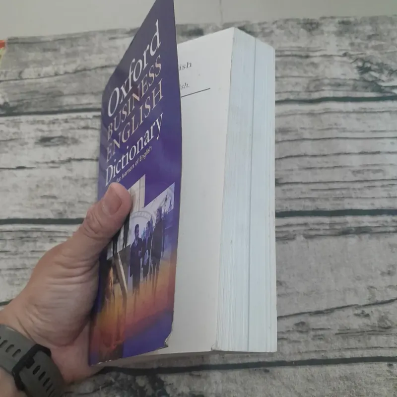 Oxford Business English Dictionary.  594606