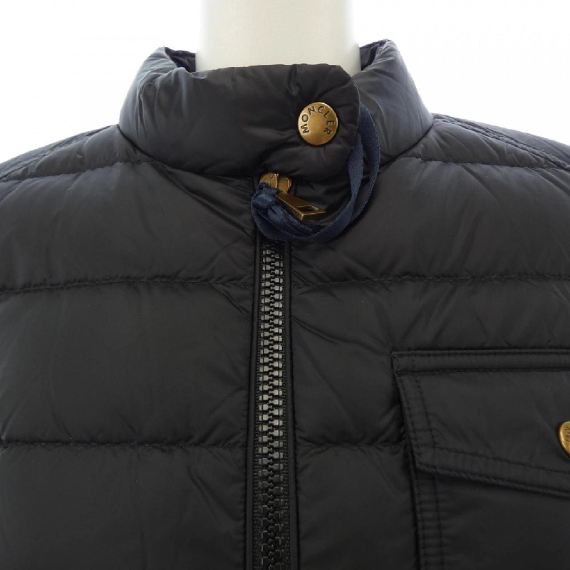 【Sản phẩm mới】Moncler MONCLER 20939B00028 Áo khoác lông 631064