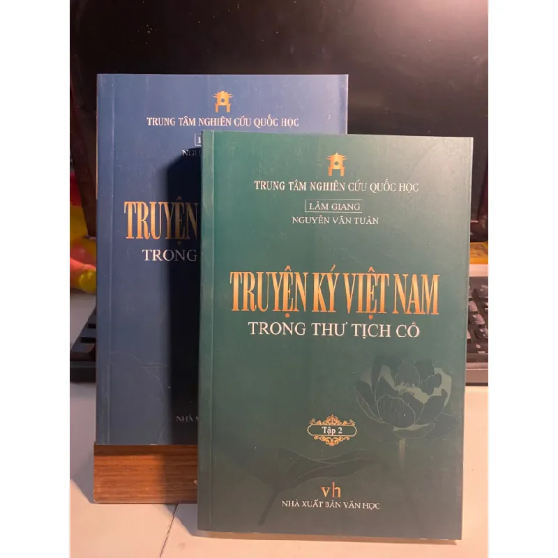 [Phiên Chợ Sách Cũ] Truyện Ký Việt Nam Trong Thư Tịch Cổ (bộ 2 tập) - Lâm Giang, Nguyễn Văn Tuân- Trung Tâm Nghiên Cứu Quốc Học 0506 468049