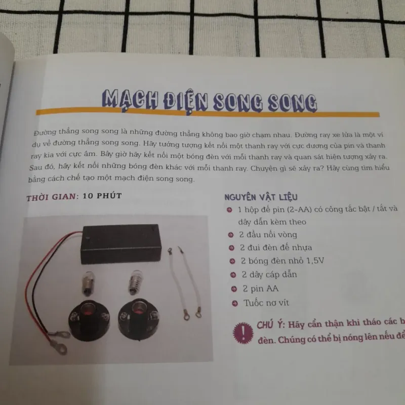 Sách STEAM- Tớ là nhà chế tạo ROBOT- dành cho thiếu nhi. 775899