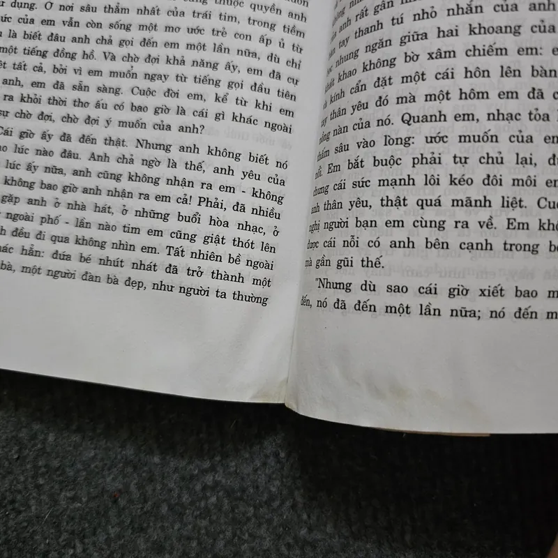 24 giờ trong đời một người đàn bà 734667