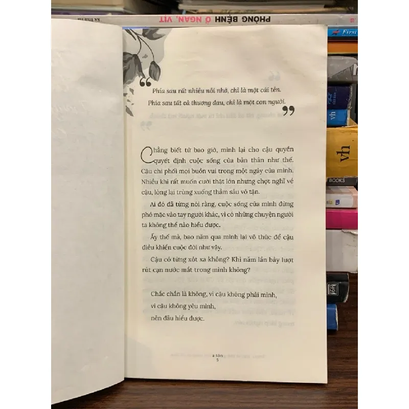 Trước mặt là thế giới, trong lòng là cô đơn – A Tồn 571556