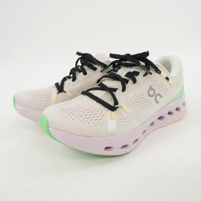 On 3WF10103207 Giày thể thao - Hàng hiệu Authentic 828032