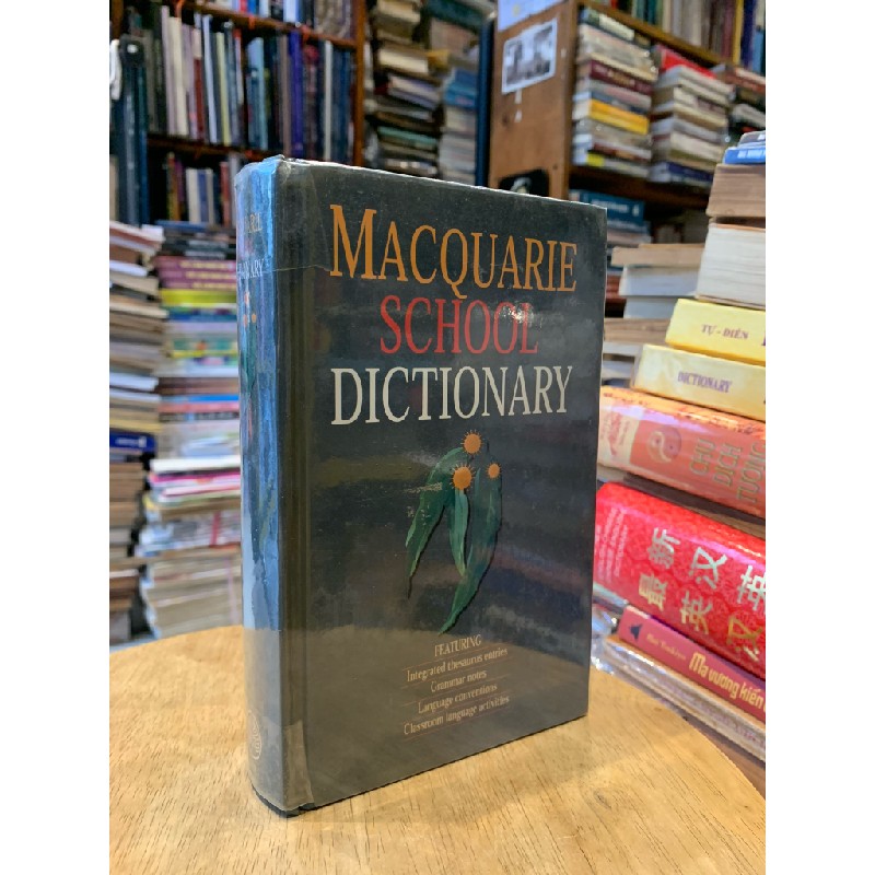 MACQUARIE SCHOOL DICTIONARY 179465