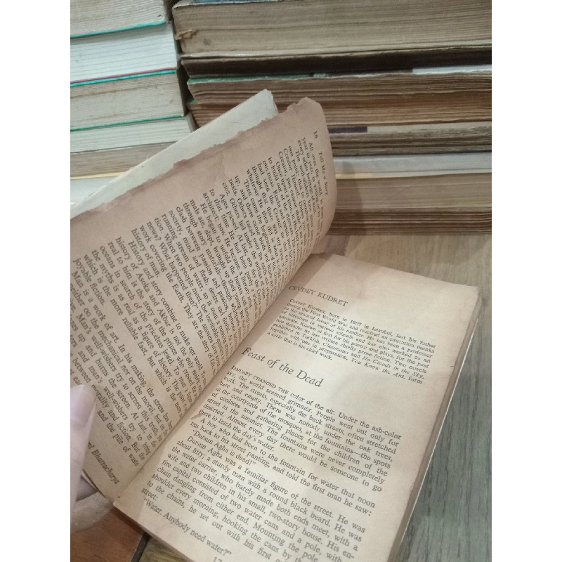 A treasury of modern Asian stories - Edited by D. L. Milton, W. Clifford 787466