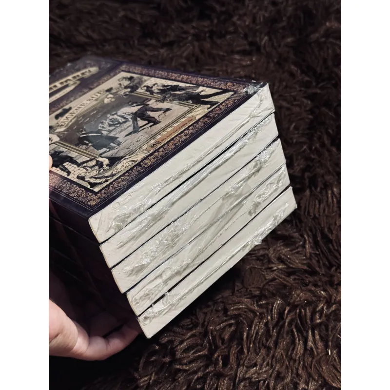 Trọn bộ bí mật thành Paris 1019355