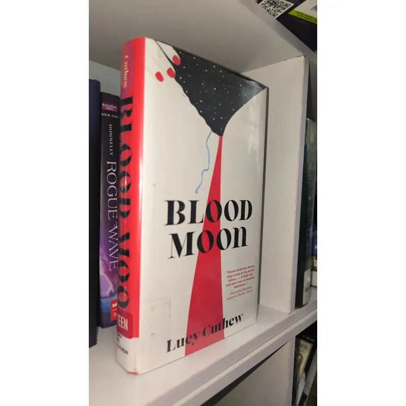 Blood Moon – Lucy Cuthew 797455