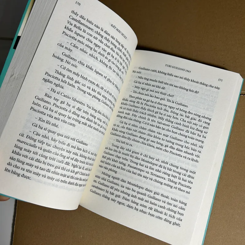 Đất máu Sicily - Mario Puzo 733355