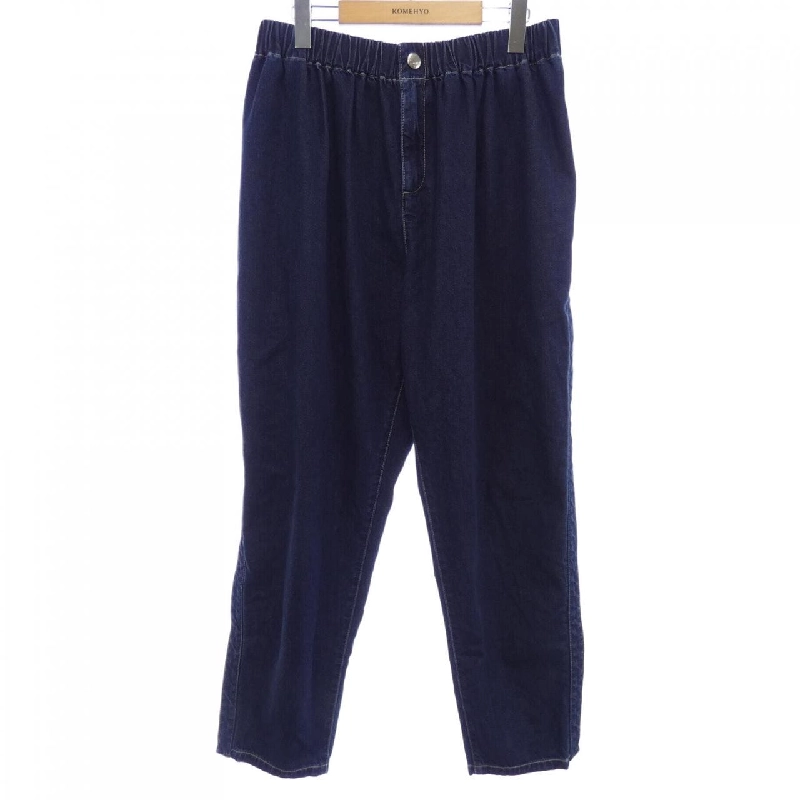 Quần denim carrot Louis Vuitton LOUIS VUITTON FTPX13EA6 647000