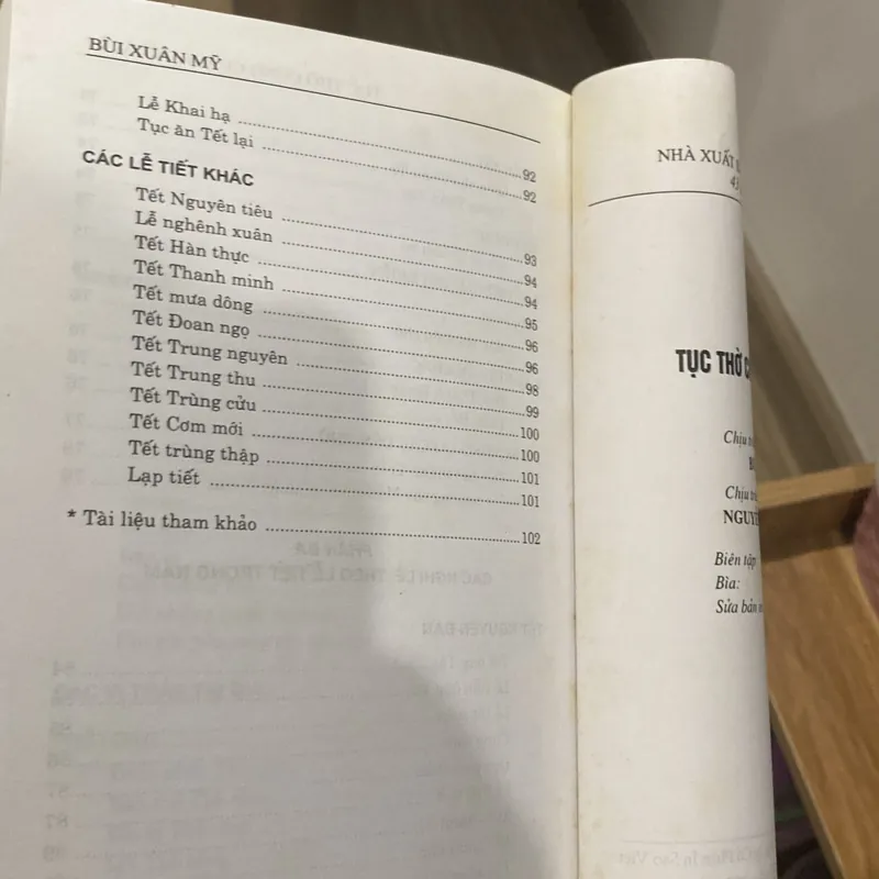 TỤC THỜ CÚNG CỦA NGƯỜI VIỆT (XB 2009) 597739