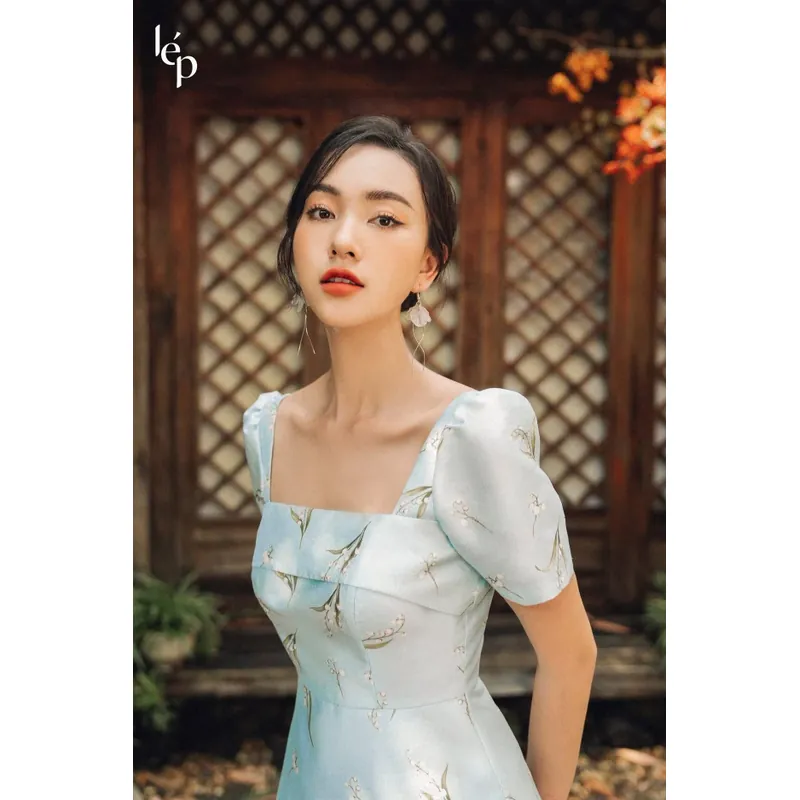 Váy hoa xanh của Lép 714639