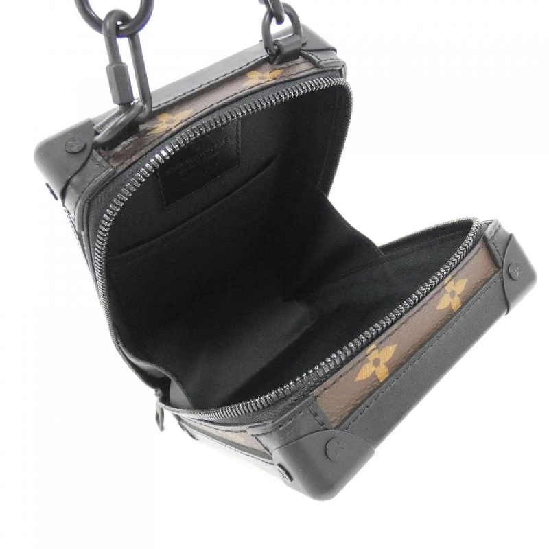 Túi xách mềm dọc Monogram Taffeta Louis Vuitton M45044 613302