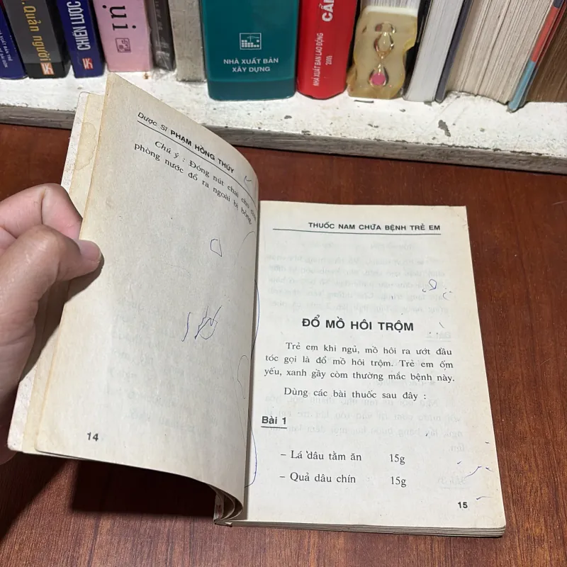 II Bệnh Nhi: Thuốc Nam Chữa Bệnh Trẻ Em - Dược Sĩ Phạm Hồng Thuý - 2000 782393