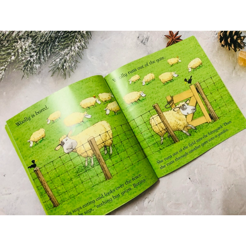 Sách tranh Usborne Farmyard tales 546050