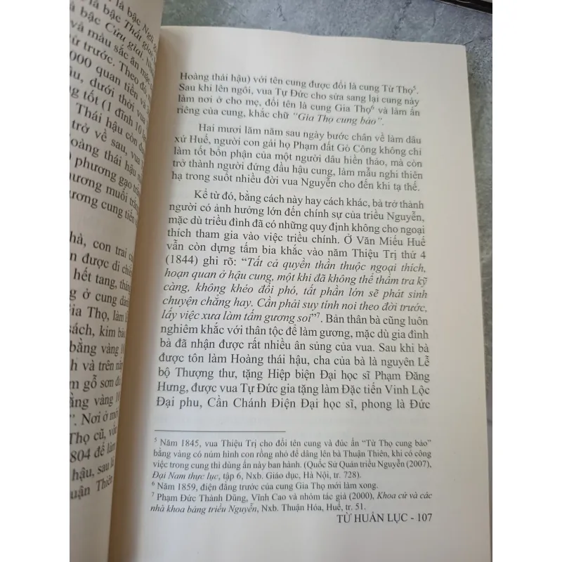TỨ HUẤN LỤC NHỮNG GHI CHÉP LỜI DẠY CỦA HOÀNG THÁI HẬU TỪ DỤ 592868