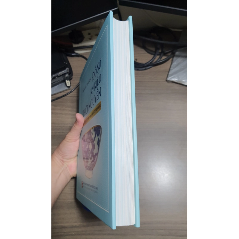 Sách - Đồ sứ ký kiểu thời Nguyễn 477656