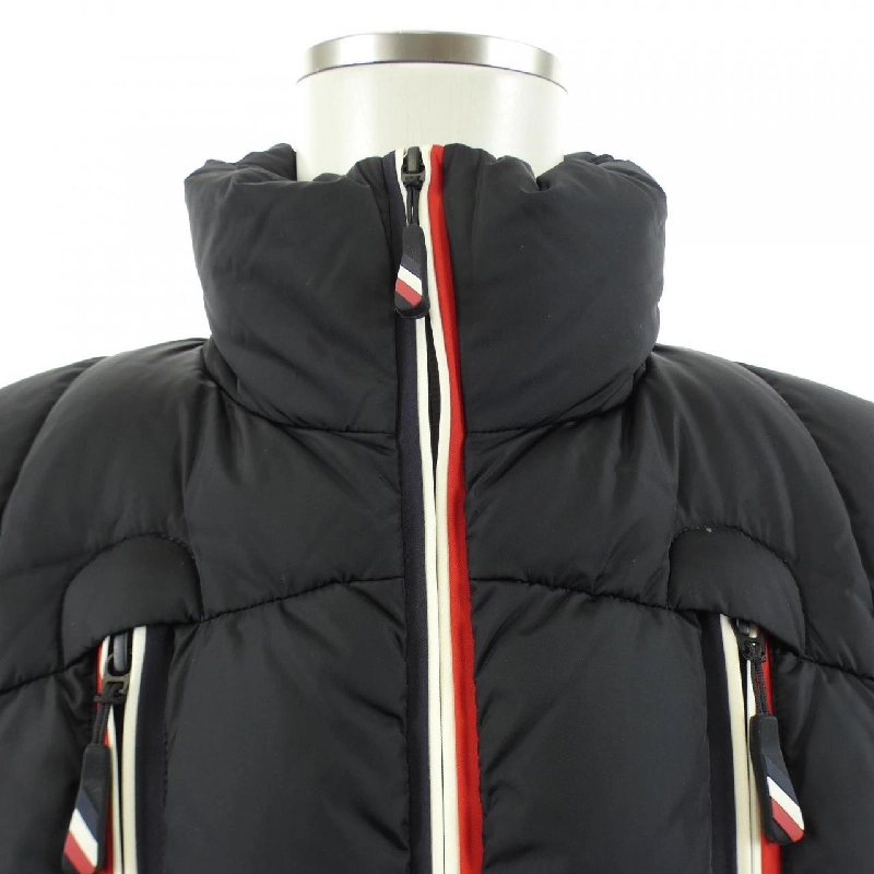MONCLER GRENOBLE 20979B50700 Áo khoác lông - Hàng hiệu Authentic 881912