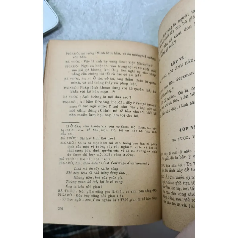 NGƯỜI THỢ CẠO THÀNH XÊVIN 697308