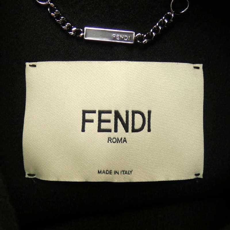 【Mã giảm giá】FENDI Cape 638308