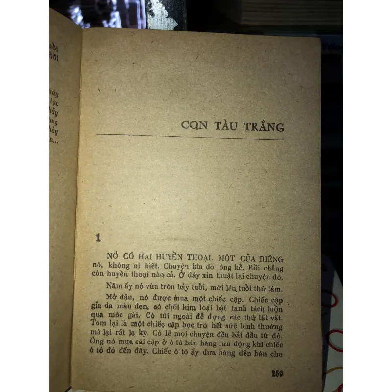 Con tầu trắng - TS. Aitmatốp 932639