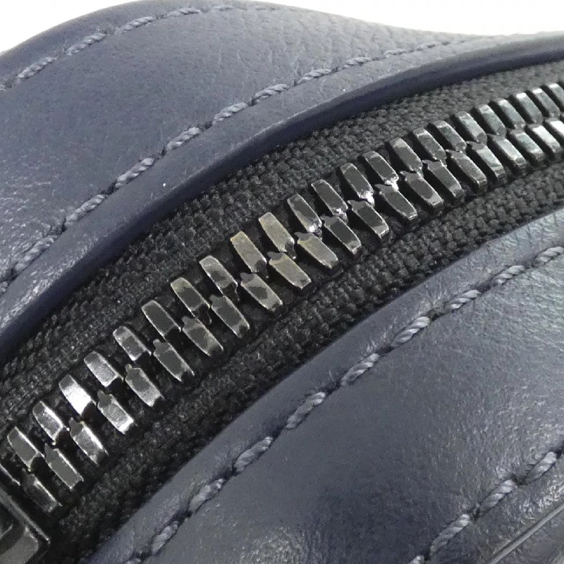 Túi xách vai Louis Vuitton Monogram Shadow Trio Messenger M24753 610317