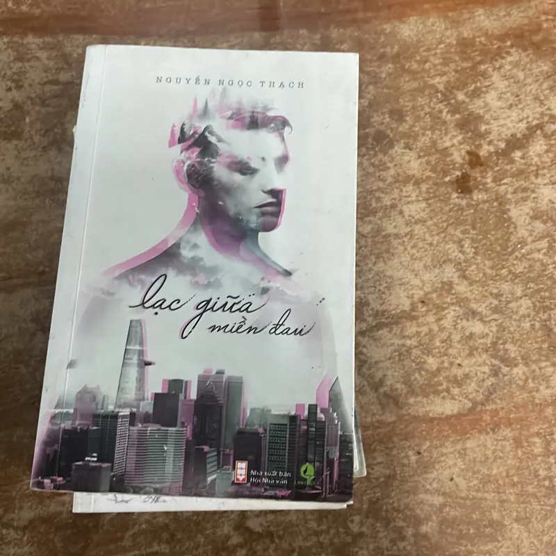 COMBO 11 TÁC PHẨM CHỌN LỌC NGUYỄN NGỌC THẠCH- ĐÒI CALLBOY- KHÓC GIỮA SÀI GÒN- LẠC GIỮA … 675386