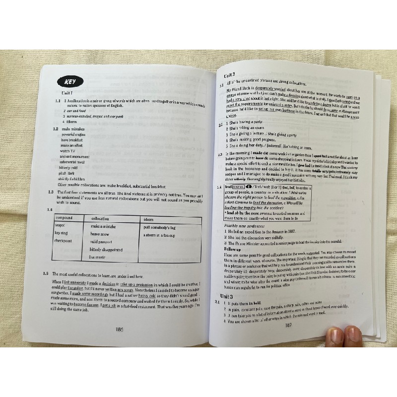 English Collocations in use Intermediate 7572