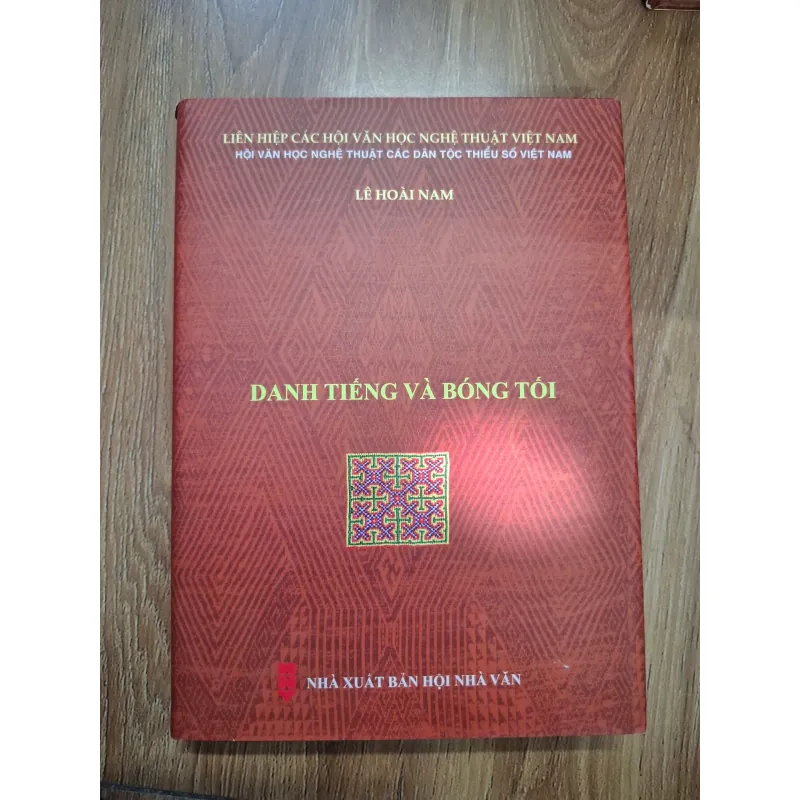 Danh tiếng và bóng tối - Lê Hoài Nam - Tiểu thuyết/Truyện dài 761627