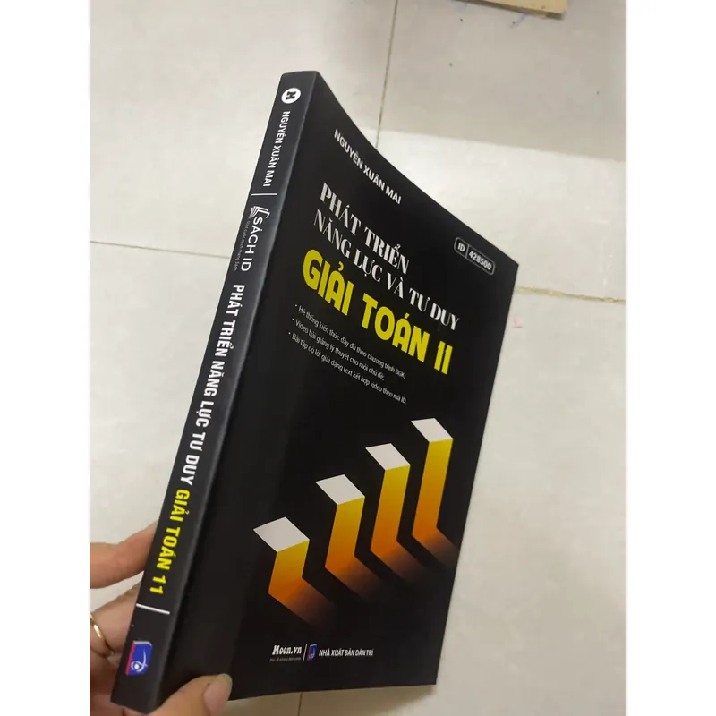 phát triển Năng lực và  Tư Duy giải toán 11 553304