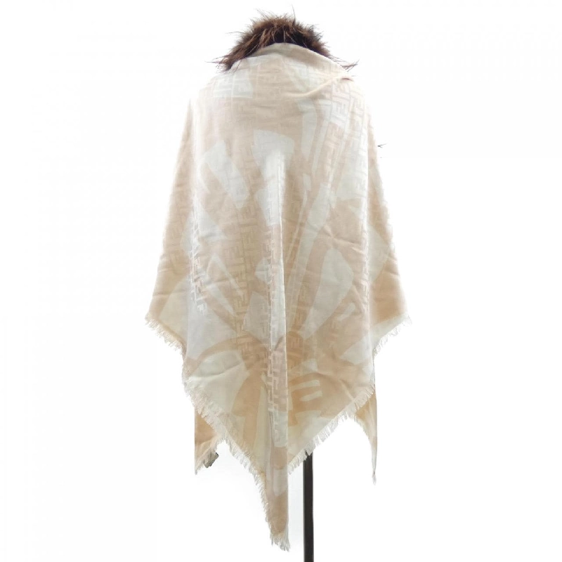 Khăn choàng FENDI - Hàng hiệu Chính hãng 835013