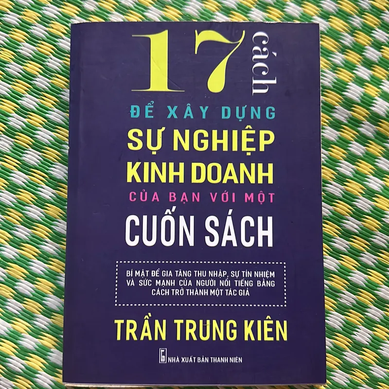 để xây dựng sự nghiệp kinh doanh của bạn với một cuốn sách  605789