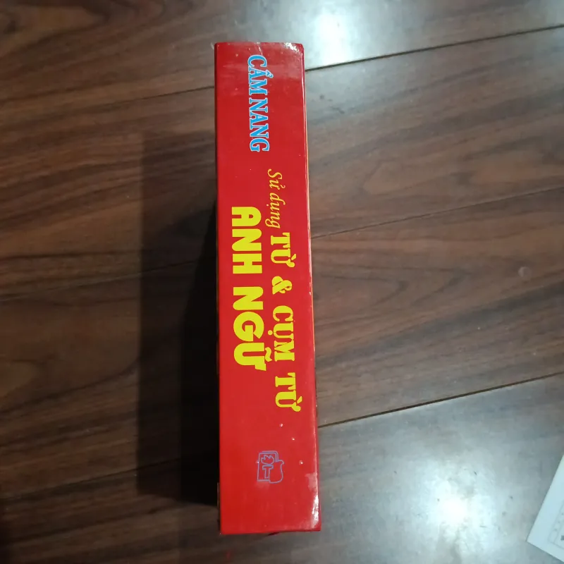 Cẩm nang sử dụng từ và cụm từ anh ngữ 760286