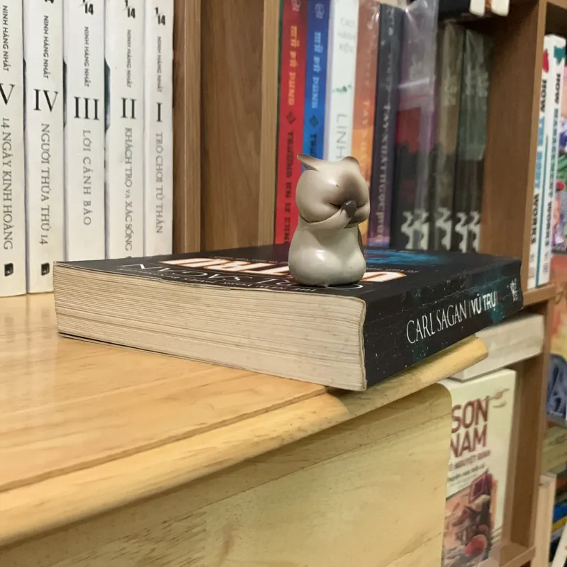 Vũ trụ - Carl Sagan 746850